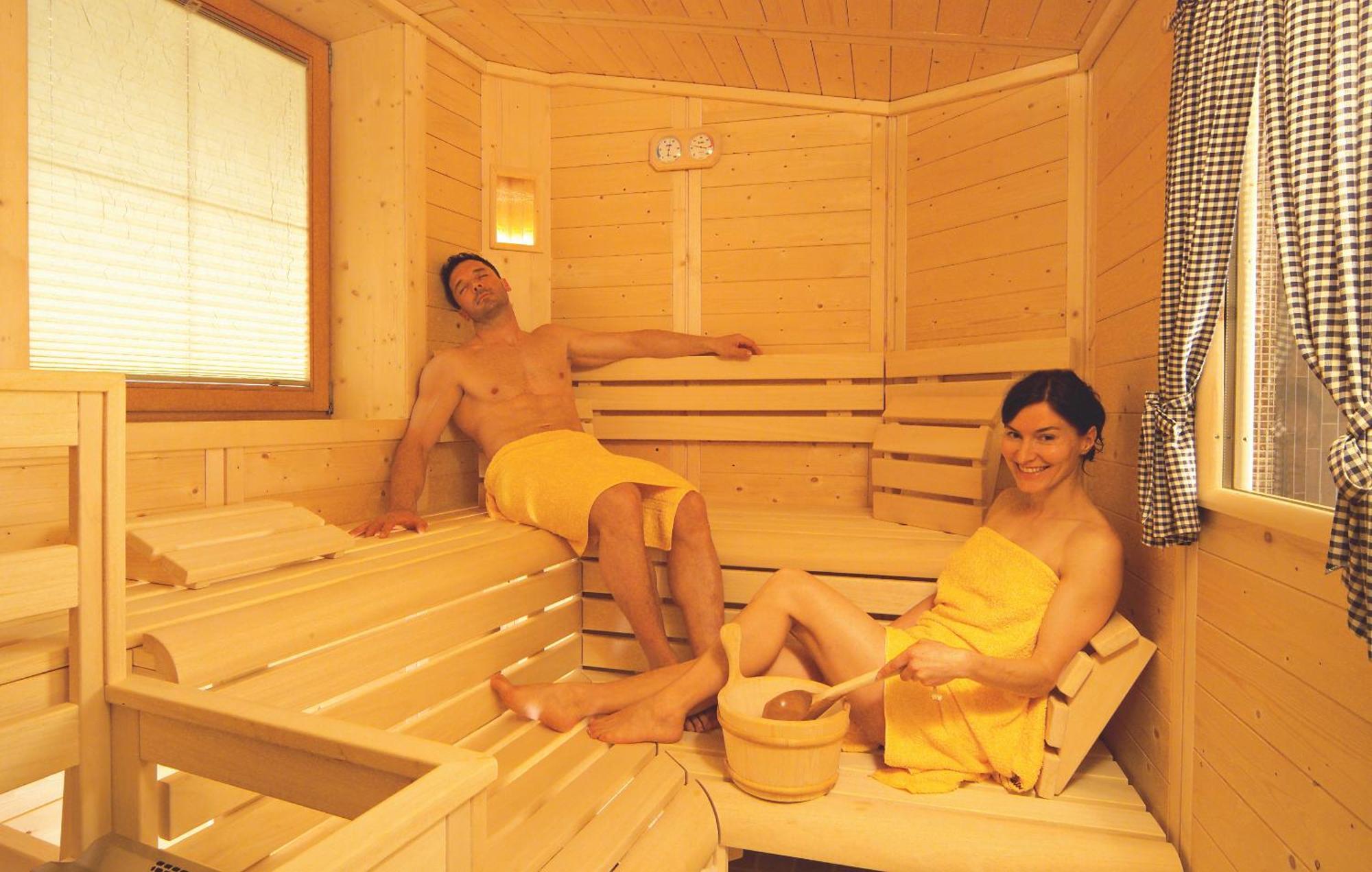 Pension Felseneck San Leonardo in Passiria Bagian luar foto